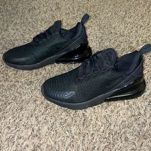 Black 270 Nike AirMax.